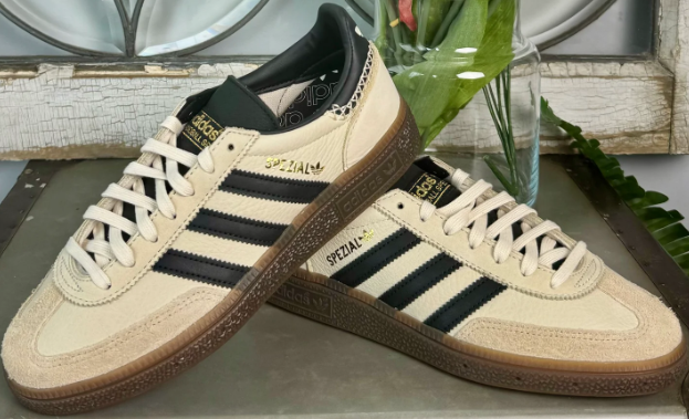 Adidas Handball Spezial 'Wonder White Black' Sneakers – Women's